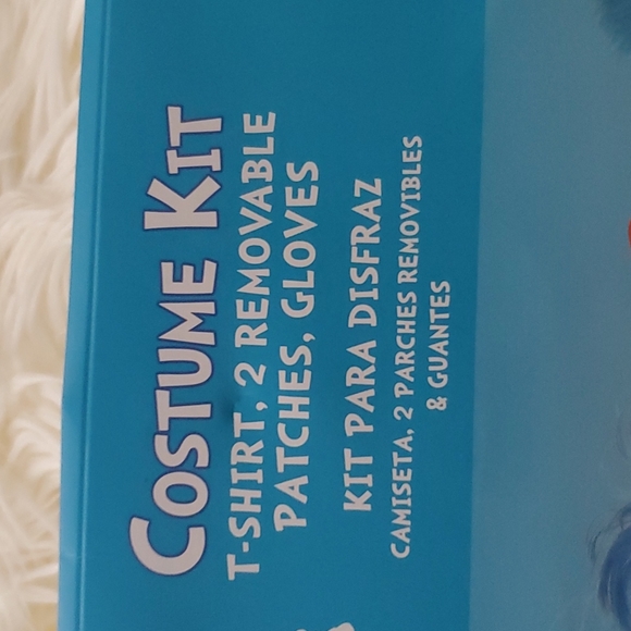 Dr. Seuss 5 Piece Costume Kit - Picture 2 of 7